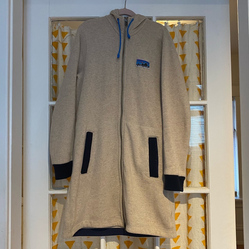Women’s XS Woolyester Long sweater